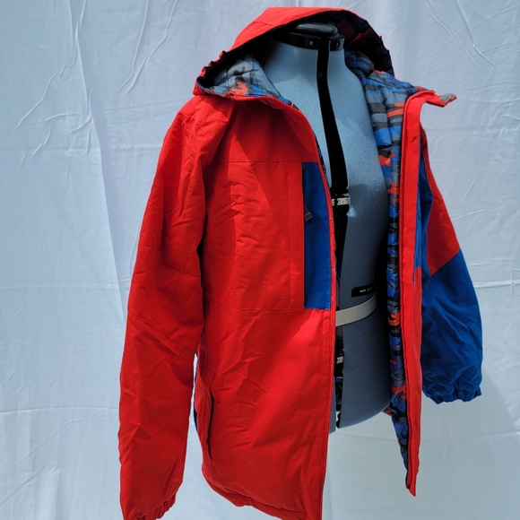 Snowboarding Jacket - Picture 2 of 4